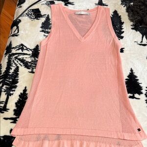 Elegant Pink V-Neck Sleeveless Top